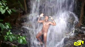 Behind the scenes with Brazilian amateurs Jeniffer Matrix and Nego Catra