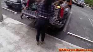 Curvy Pawnee Pussyfucked in Threesome