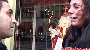 Redlight threesome features blowjob and cumshot with Dutch Europeans