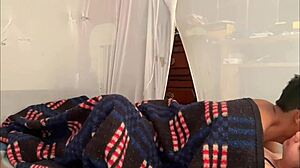 Indian hot bhabhi enjoys amazing sex with unknown boy