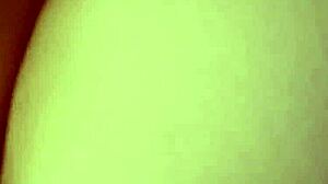 Me encanta que me cojan de perrito con fuerza