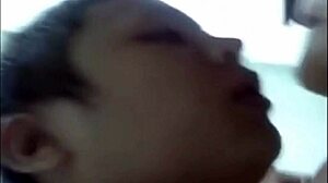 Teen girl gives blowjob in doggy style