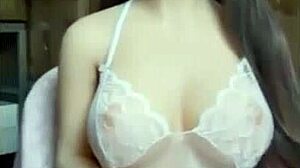VIP Seducing with Sex Toy