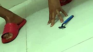 Latina milf masturbates in hidden bath cam