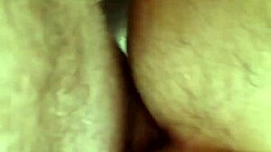 A gay boy discovers intense pleasure in passionate encounters.