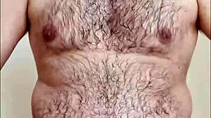 i share my fat hairy chubby body with the gay community