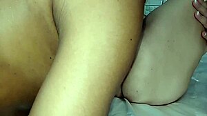 did the novinha get blowjob from negao and orgasm?