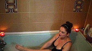 Shaving legs and armpits in a smooth fetish session for perfect skin