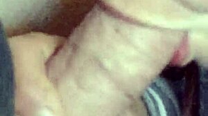 la mia cicciona matura mi fa un pompino pov