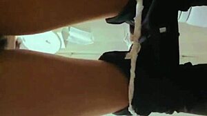 i couldn't hold it in the gym, went to the bathroom for pussy play