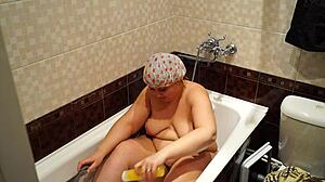 Fat Milf Smokes Cigarette While Lying In Bath - Home Fetish Amateur Pawg