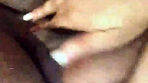 Desi Bhabi In Saree Fucked On Bed