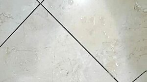 Chinese Asian Girl Squirts Cum In Solo Video