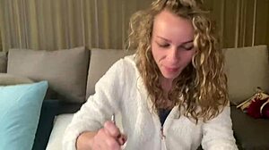 I eagerly eat the cum pasta of my man with his big cock and I love it!