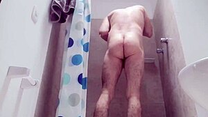 i bathe and masturbate in quarantine before starting porn in cali colombia