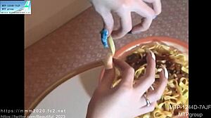 nko-8 nails manicure fingers