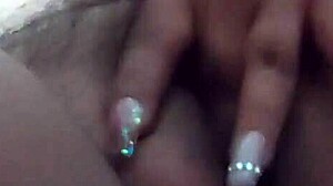 i'm feeling wet and moaning nicely while relaxing