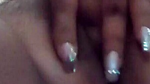 i'm feeling wet and moaning nicely while relaxing