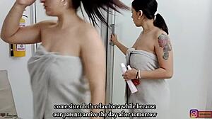 Hermanastras Lesbianas Latinas Massage Oil Pussy Licking