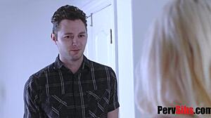 i'm the uninterested stepsis clearin debts with blowjob an fuck