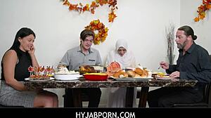 Teen 18+ girlfriend in hijab gives blowjob on thanksgiving