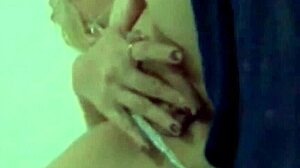 blonde milf stella masturbates and cums intensely