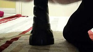 Fat Shemale Yoyo Strips Strokes Small 18+ Dick!