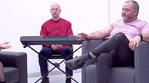 latina marcella schultz gagging on huge cocks in group fuck