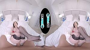 Amazing Girlfriend Gives Anal in VR