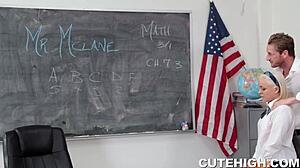 Cleo Vixen Sucking Cock And Fucking In Roleplay Reality With Small Tits Teen