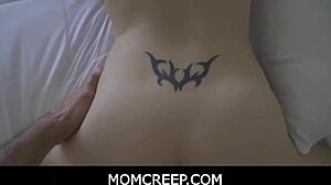 Gorgeous Milf Jessica Ryan Craves Online Porn And Gets Fucked By Wrex