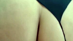 mira como me desvisto para que me follen bien duro 😏