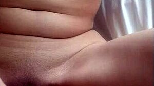 Watch This Mature Girl Toy Her Pussy With Anal Toys!