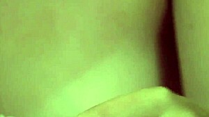 Is yanks cutie evalina having fun with pearls, climaxing in high definition?