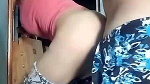 follandome a la empleada de servicio sin condon y con eyaculada interna