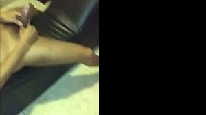 Cojiendo con la güera y mi novia grabando por que paga apuesta