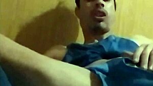 Lionel Hearts Swallows Huge 25cm Toy in His Big Mouth