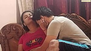 Jhonty Fucks Step-Sister Diya Hard in Room