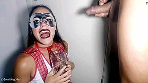 जवान स्कूलगर्ल 4 लीटर पेशाब पीती डीपथ्रोट फुल वीडियो