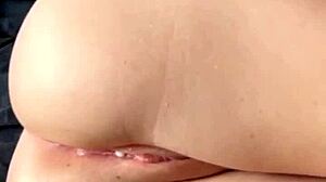 my daily compilation of rest and hot lesbian sex with kissing 😘