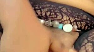 Masturbation to invite my husband to come and knack me