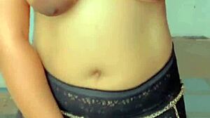 Masturbation to invite my husband to come and knack me