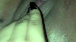 Married Woman Enjoys And Squirts A Lot During Amateur Sex