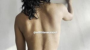 Tamil beauty unveils her seductive charms who’s freshly showered