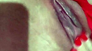 latina chica masturbates intensely