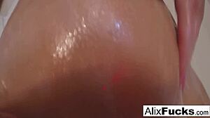 Alix Lynx Masturbates In Shower With Big Tits And Ass