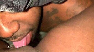 Super Hot Twat Gets Wet Massage