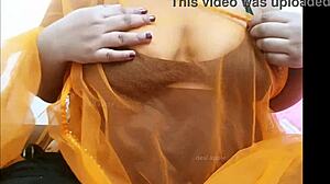 Desi Hot Girlfriend Having Fun With Friend