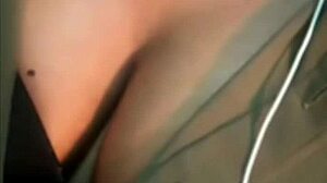 I enjoy watching this live solo video