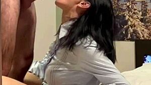 He took the secretary to the delegation and sprayed her face with cum